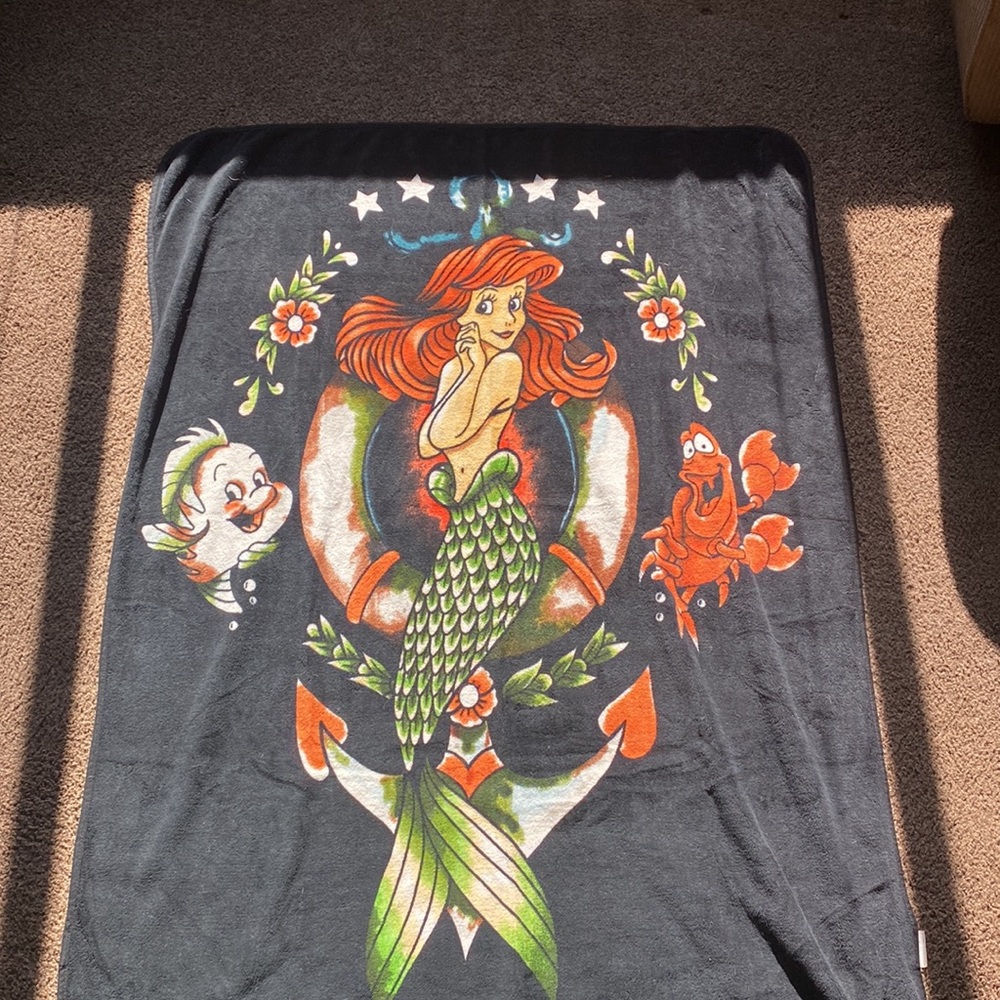 The Little Mermaid Ariel throw blanket